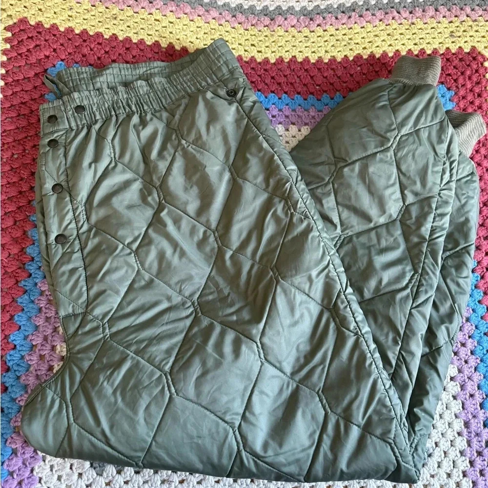Vintage pants, size large, quilted pants, CWU-9/P pants, layer